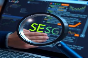 SEO优化技术是提高网站在搜索引擎中排名，吸引更多访问者的策略